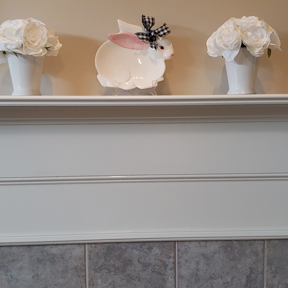Bunny display plate